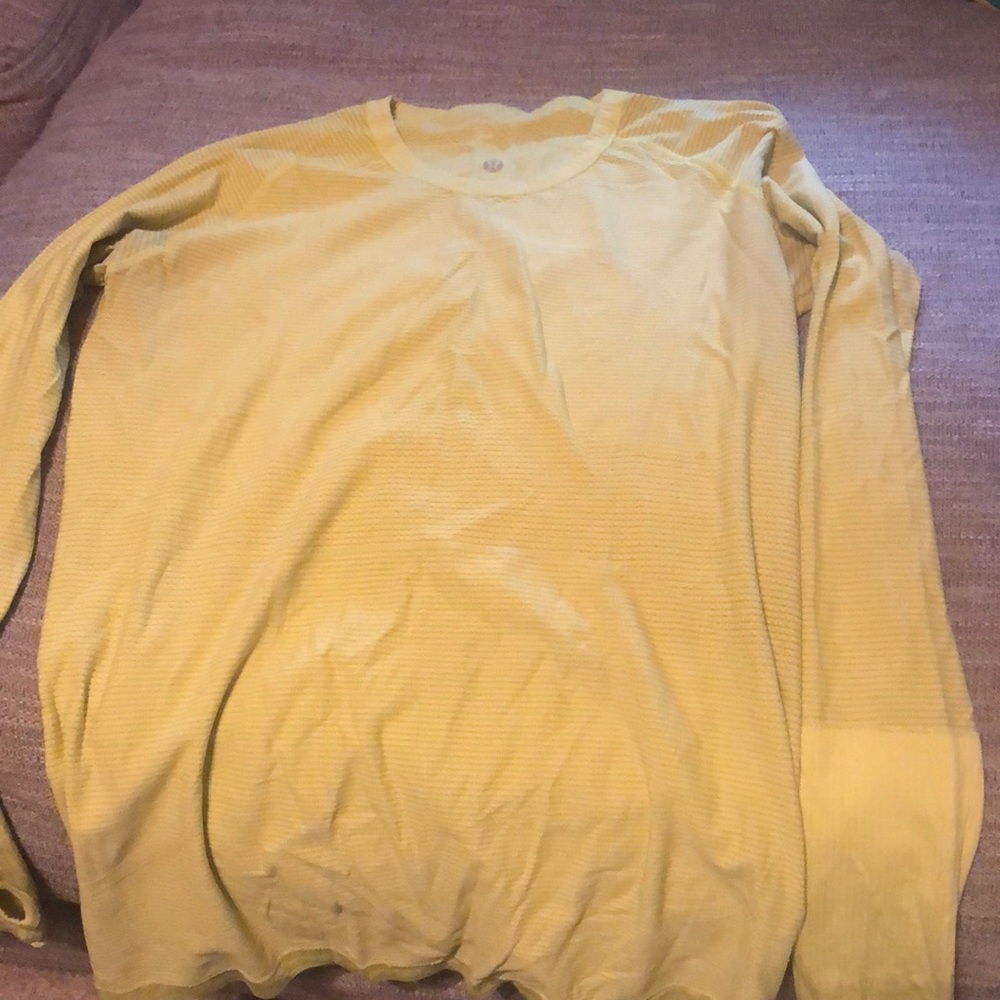 Lululemon workout top